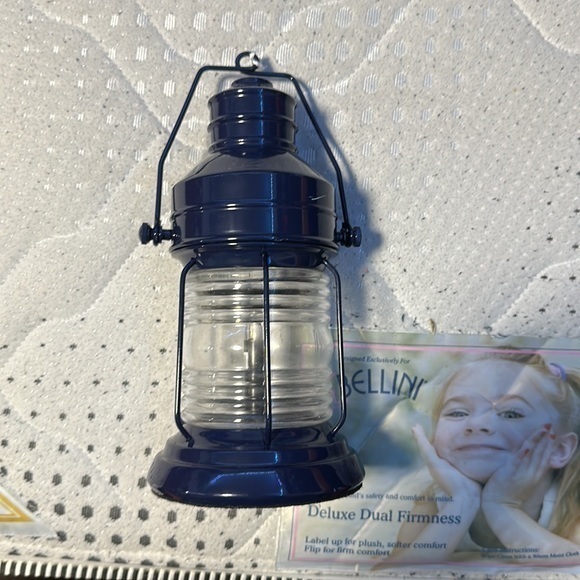 Room Light Never Used Batteries Not Included - Picture 2 of 2